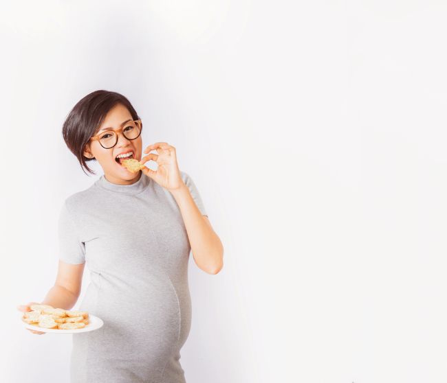 7 Rekomendasi Biskuit Ibu Hamil yang Aman untuk Nutrisi Tambahan - Alodokter