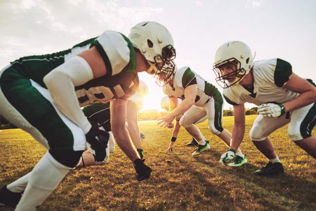 American Football, Olahraga Seru yang Punya Banyak Manfaat - Alodokter