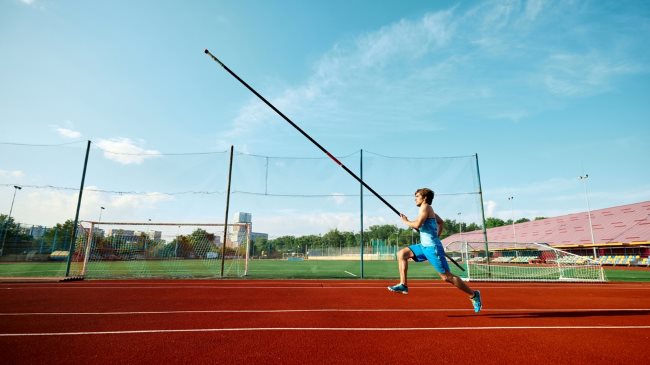 Lompat Galah, Ketahui Teknik, Manfaat, dan Tips Aman Melakukannya - Alodokter