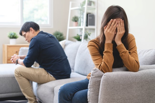 Lavender Marriage, Pernikahan Demi Citra di Lingkungan Sosial - Alodokter