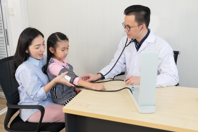 Dokter Spesialis Anak Terbaik di Jakarta Barat - Alodokter