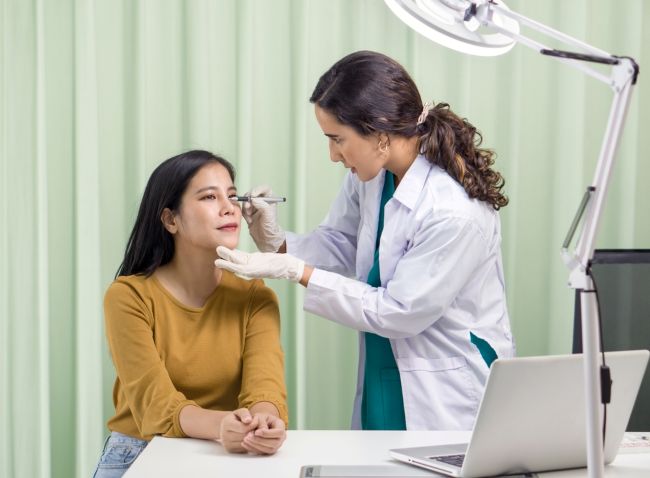 Dokter Spesialis Kulit dan Kelamin Terbaik di Jakarta Selatan - Alodokter