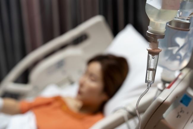 Mengetahui Cara Menghitung Tetesan Infus yang Benar - Alodokter