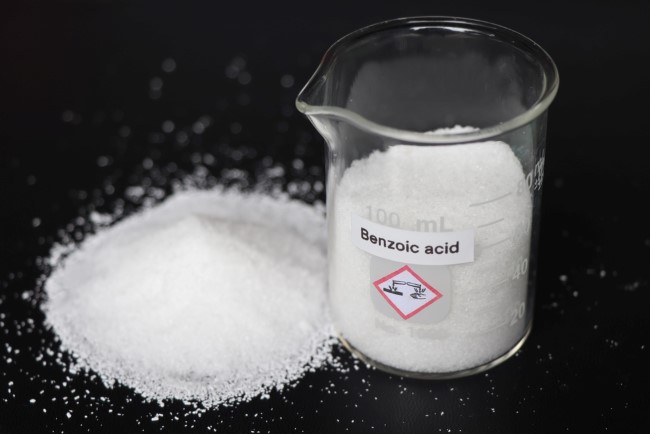 Asam Benzoat, Pahami Kegunaan pada Makanan dan Risikonya bagi Kesehatan - Alodokter