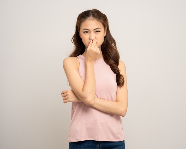 6 Cara Menghilangkan Bau Busuk di Hidung Secara Alami - Alodokter