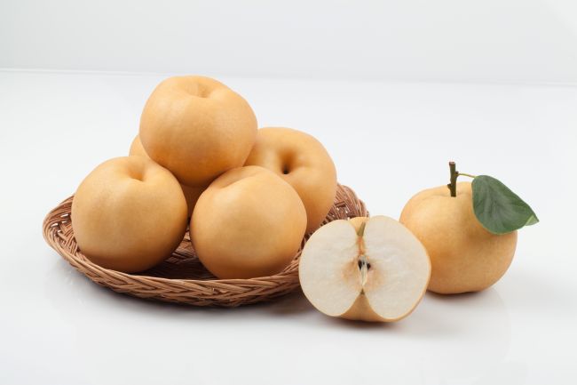 Buah Pir untuk Batuk, Manfaat dan Cara Aman Mengonsumsinya - Alodokter