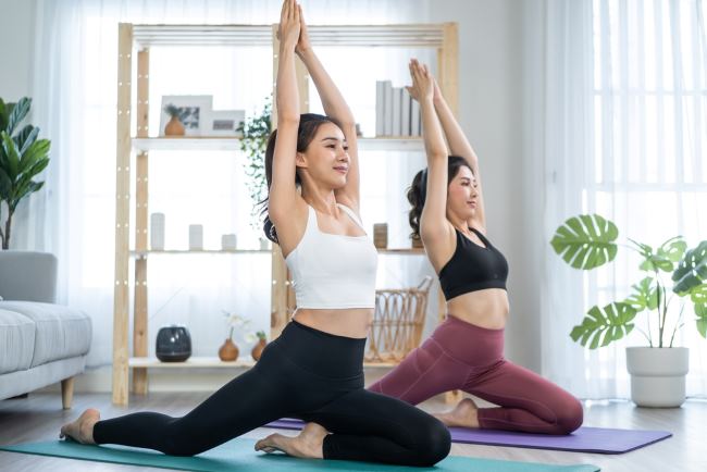 6 Manfaat Yoga untuk Wanita yang Penting Diketahui - Alodokter
