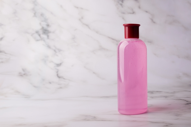 Toner Air Mawar, Ini Manfaat dan Cara Menggunakannya - Alodokter