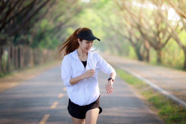 11 Olahraga untuk Kesehatan Jantung dan Tips Memulainya - Alodokter