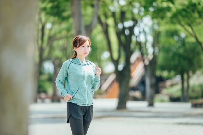 Cara Olahraga yang Benar agar Tubuh Tidak Cedera - Alodokter