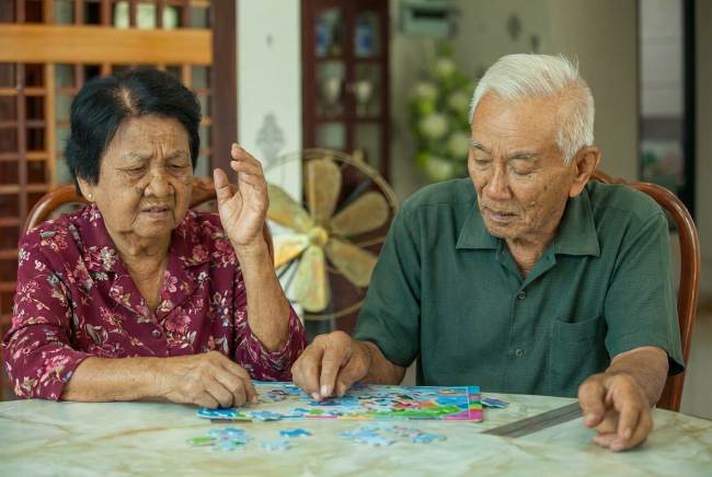 Gangguan Kognitif pada Lansia, Kenali Jenis, Tanda, dan Penanganannya - Alodokter