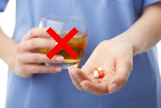 8 Pantangan Setelah Minum Obat ARV yang Perlu Diketahui - Alodokter