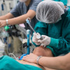 Bougie VS Stilet pada Keberhasilan Intubasi Pasien Sakit Kritis – Telaah Jurnal Alomedika