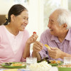 ผู้สูงอายุ กิน อยู่ ดูแลสุขภาพตนเองอย่างไร ?