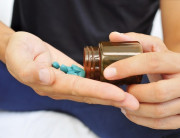 Lara Croft bilan anal Pornografiya kamar bilan jazolandi