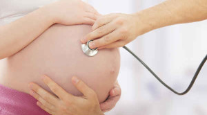 วิธีคลอดลูก ข้อดีและข้อเสียของการคลอดแต่ละวิธี