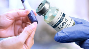 Vaksinasi COVID-19 dan Diabetes Mellitus