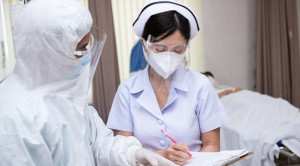 Validasi Skor RISE UP dalam Memprediksi Prognosis Pasien COVID-19 di Unit Gawat Darurat – Telaah Jurnal Alomedika