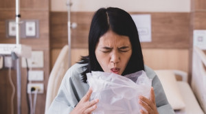 Pilihan Obat untuk Mencegah Mual Muntah Pasca Operasi