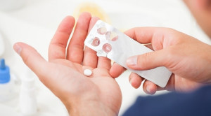 Fluvoxamine vs Plasebo untuk Tata Laksana COVID-19 – Telaah Jurnal