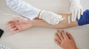 Antibodi Monoklonal Sotrovimab sebagai Terapi Awal COVID-19