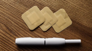 Rokok Elektrik vs Terapi Pengganti Nikotin – Telaah Jurnal