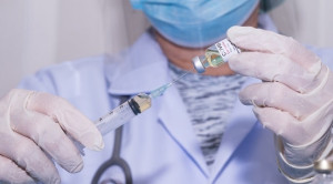 Perlu Tidaknya Antiplatelet untuk Profilaksis Tromboemboli pada Penerima Vaksin COVID-19 AstraZeneca