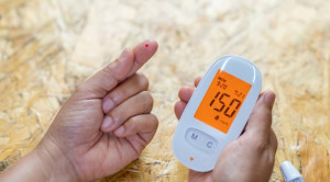 Kontrol Glikemik Intensif terhadap Retinopati Diabetik