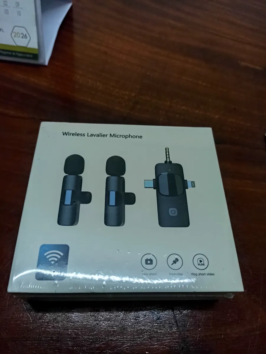 Wireless lavalier Microphone image 1