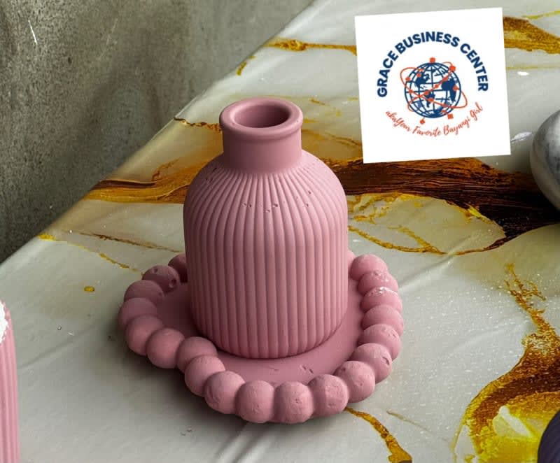 Decorative Vase Set image 1