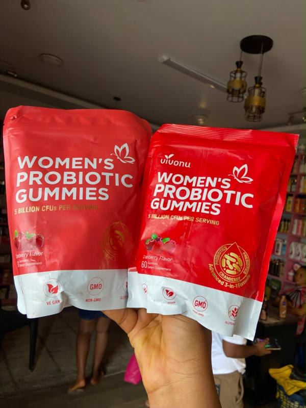 Women’s probiotic gummies image 1