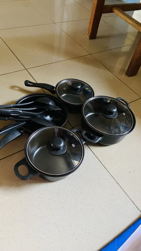Cook ware set image 1