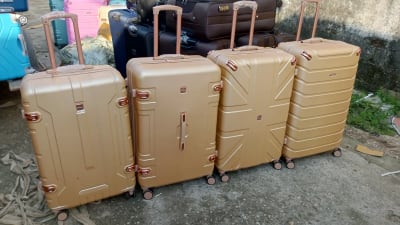 Travelling bags