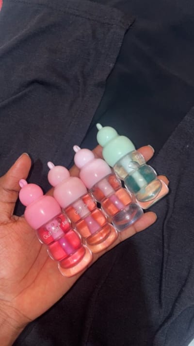 Gloss and lip oil