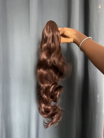 Soft Bounce detachable ponytail