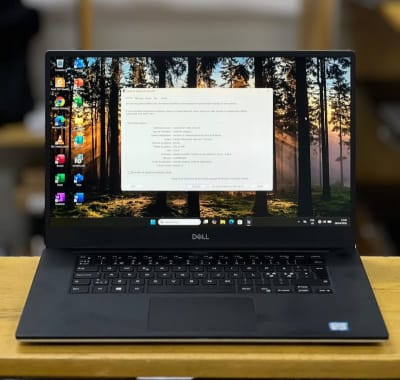 ⭐️ Dell XPS 15 7590 – Premium Performance (Core i7 / 16GB RAM / 4GB Dedicated GPU / OLED) ✨