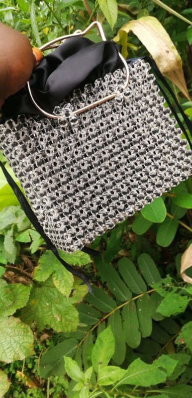 Elegant Crystal Bead Purse
