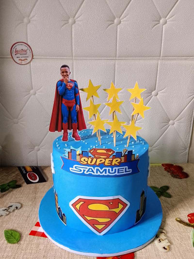 Customized Birthday cakes