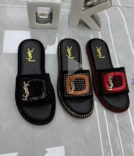 Women’s Luxury Buckle Slides