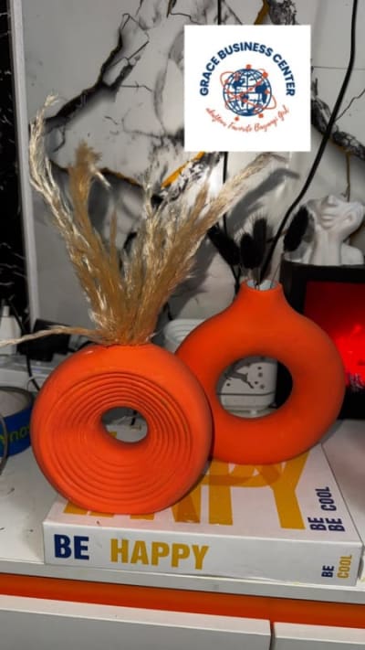 Orange Modern Donut Vase Se