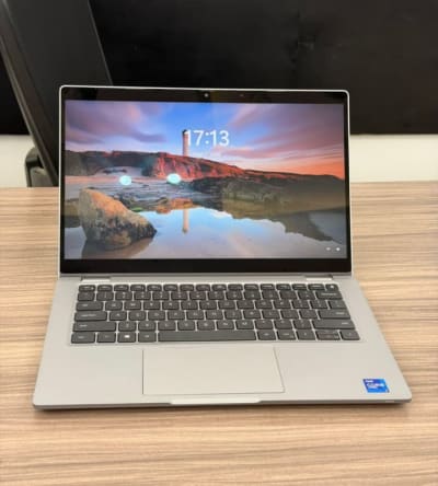 Dell Latitude 5330 2-in-1 Touchscreen | Core i7-1265U 12th Gen | 32GB RAM | 512GB SSD