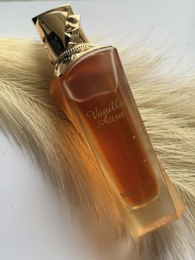 Vanilla aura perfume by asraar