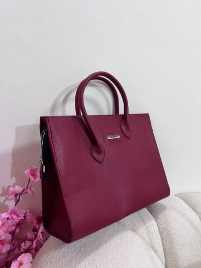 Elegant Two-Tone Women's Tote Handbag