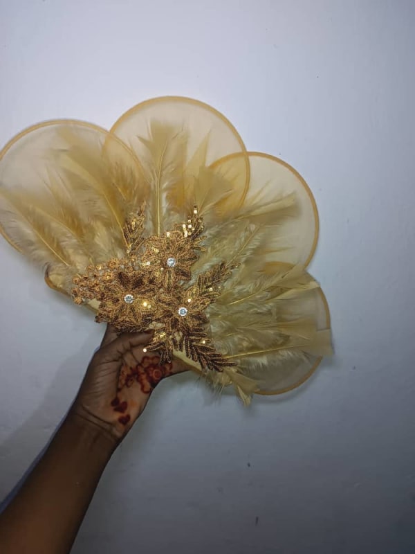 Éventail (hand craft)