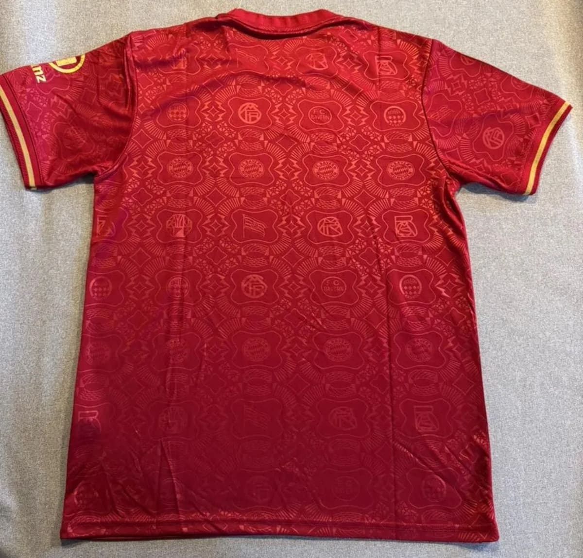 Camiseta 125 Aniversario Bayern Munich 2025/2026 Versión Fan - imagen 3