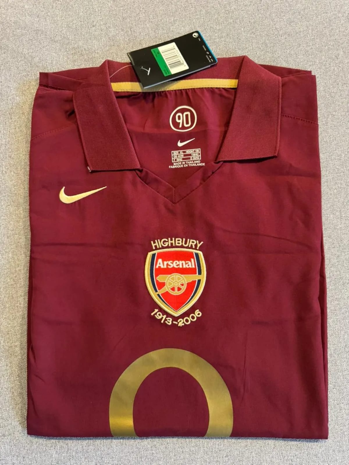 Camiseta Arsenal 2005/2006 Versión Retro - imagen 4
