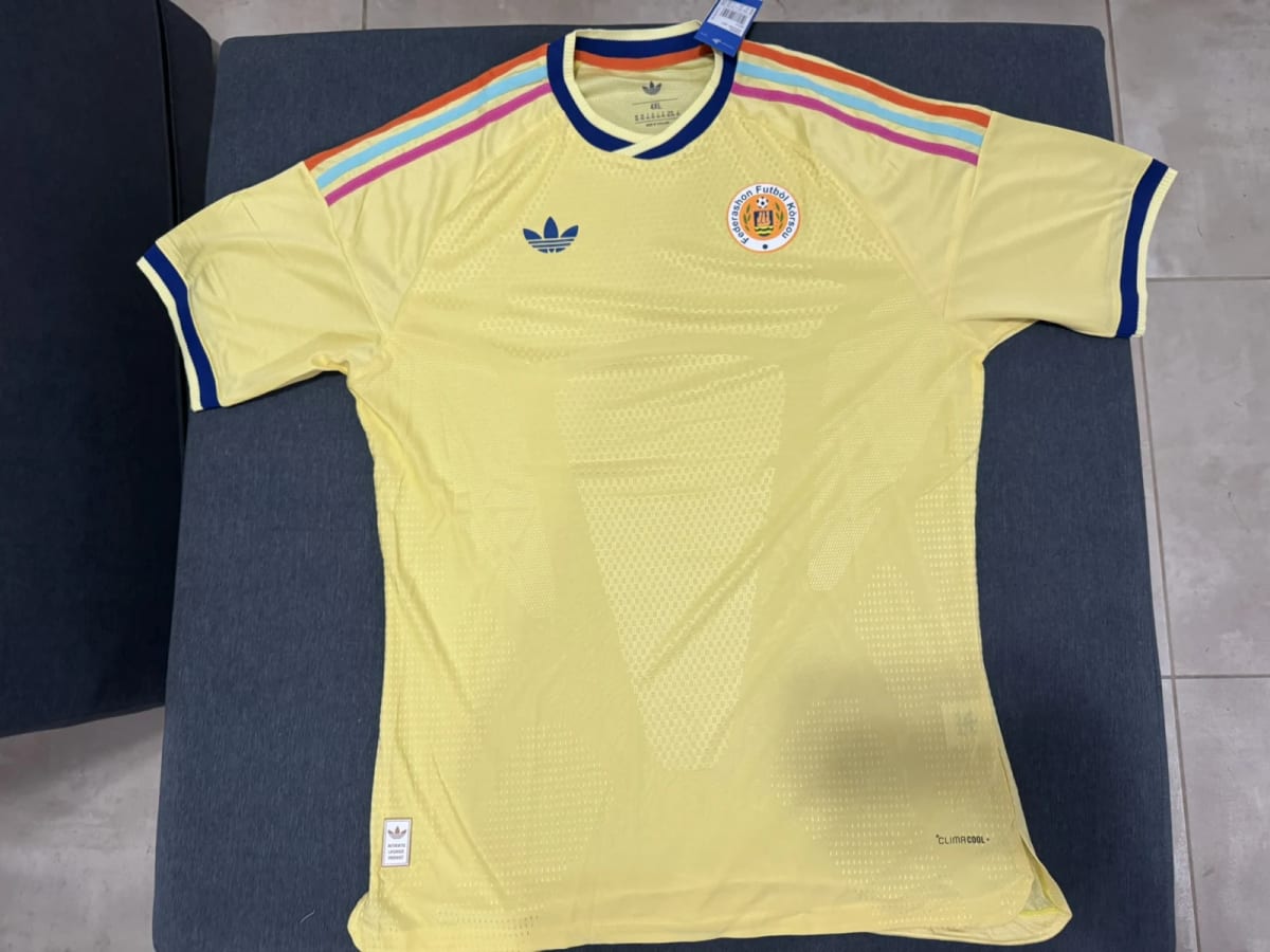 Camiseta Suplente Curazao 2026 Versión Jugador - imagen 1