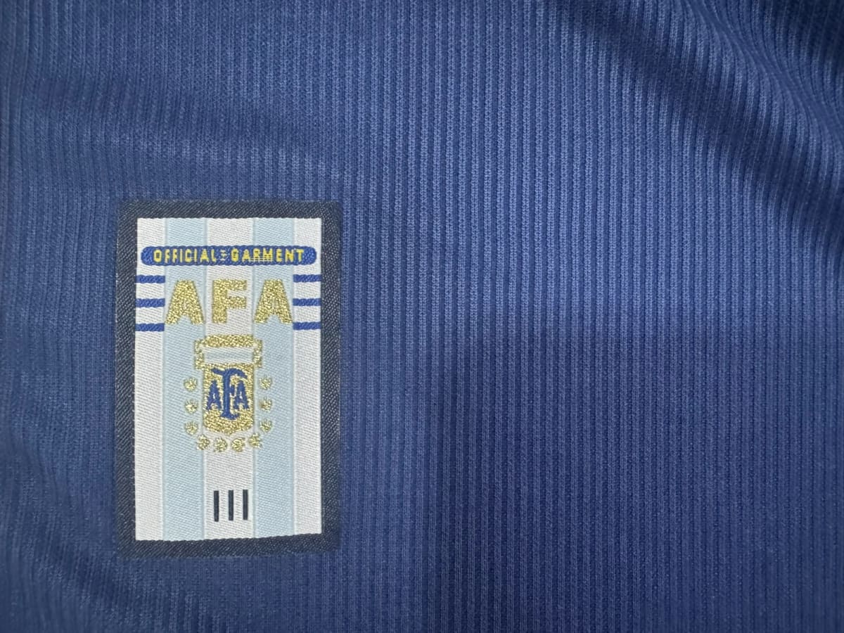 Camiseta Suplente Argentina 1998 Versión Retro - imagen 3