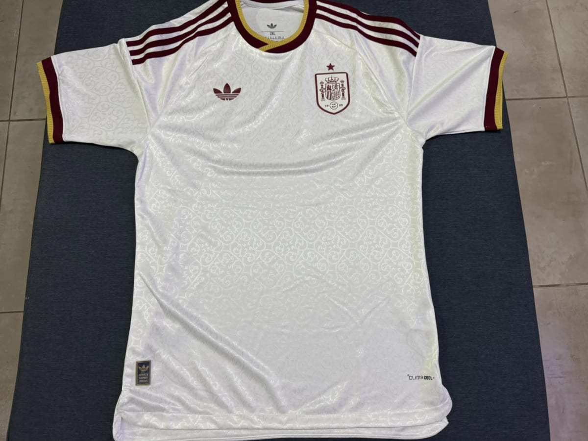Camiseta Suplente España 2026 Versión Jugador - imagen 1