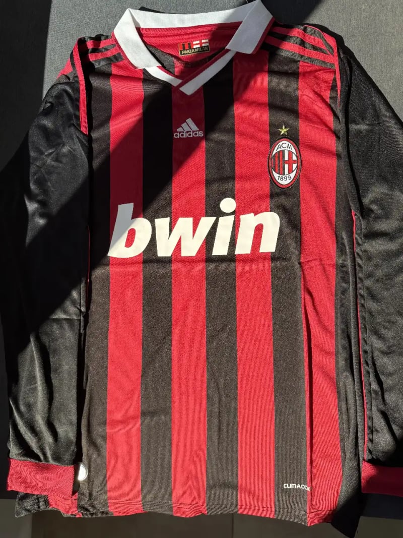Camiseta Titular Milan 2009/2010 Versión Retro - Milan